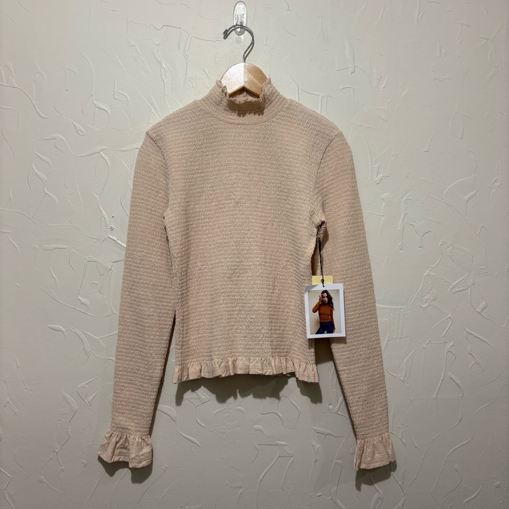 NWT Nation Los Angeles blush fully smocked ruffle trim long sleeve blouse (XS)